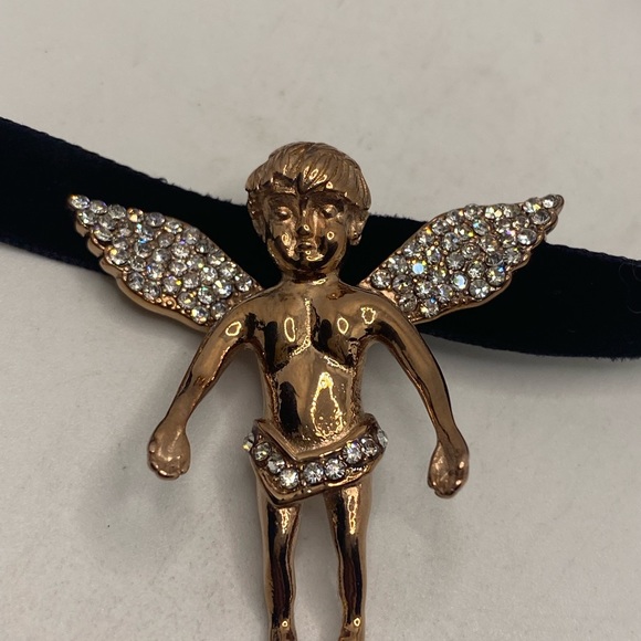 Vintage Guardian Angel Cherub Velvet Choker Necklace - Picture 5 of 8